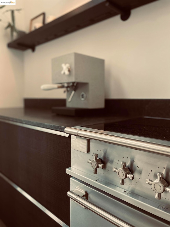 1818 Fifth St, Berkeley, CA 94710 - photo 5