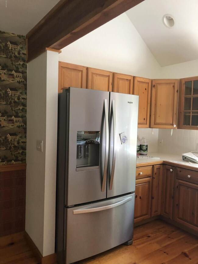 341 Canoe Brook Dr, Hawley, PA 18428 - photo 2