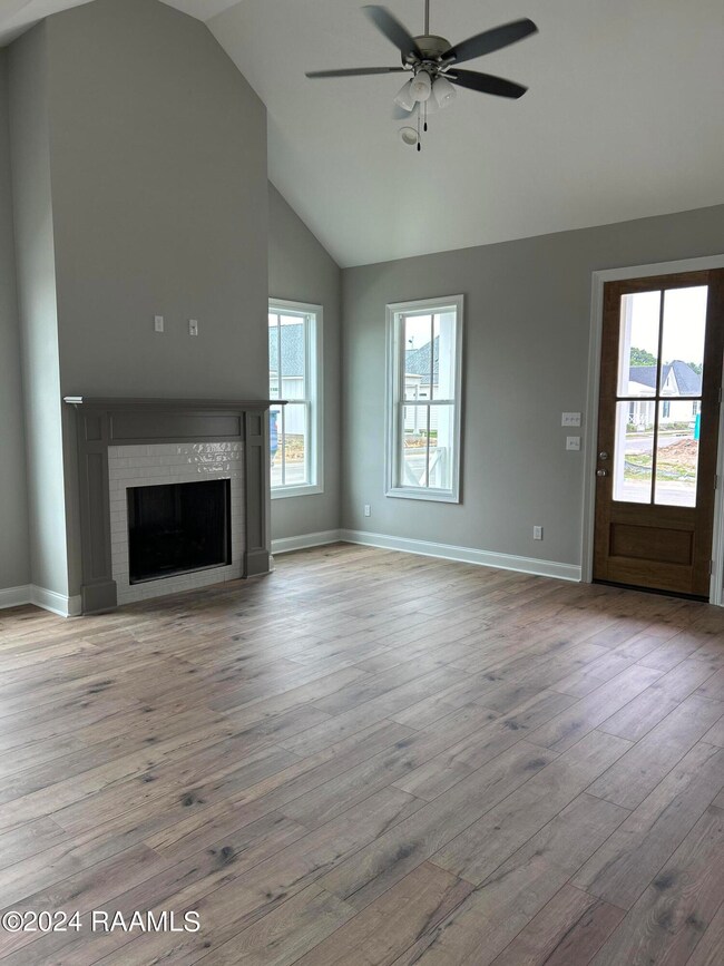 CFH127 Living Room