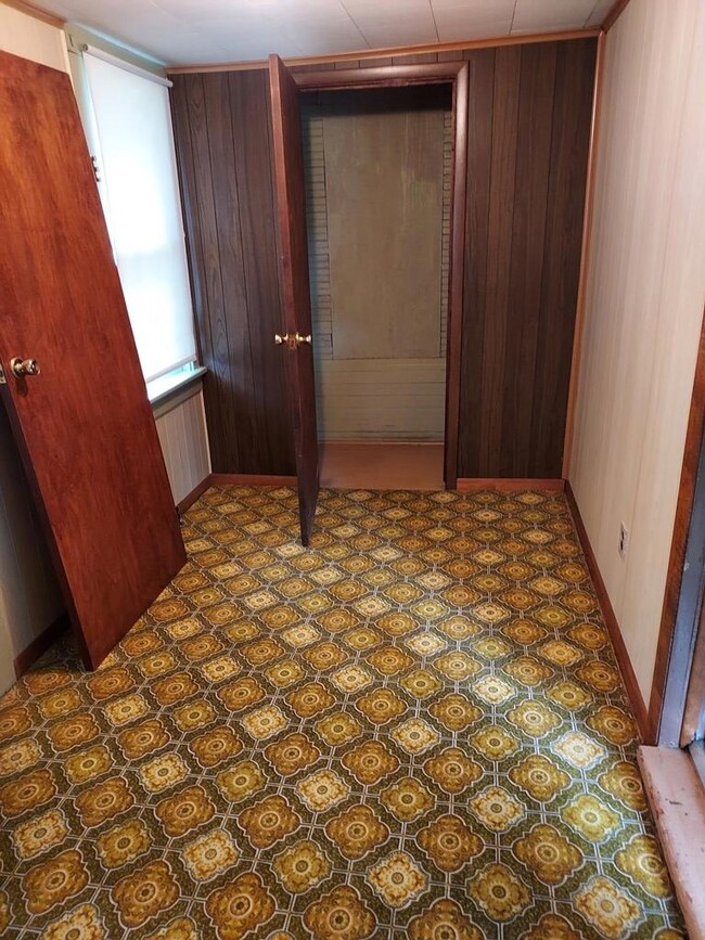 Enclosed Front Porch