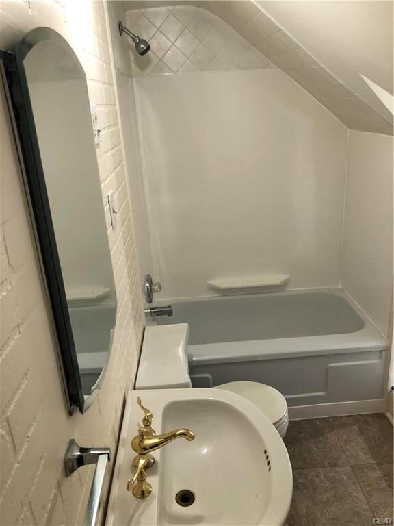 7 N Irving St, Allentown, PA 18109 - photo 6