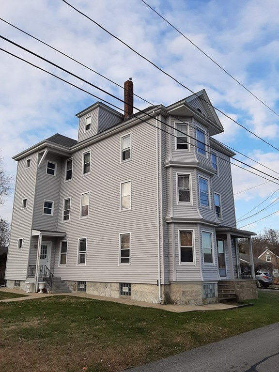 53 Center St, South Dartmouth, MA 02748 - photo 2