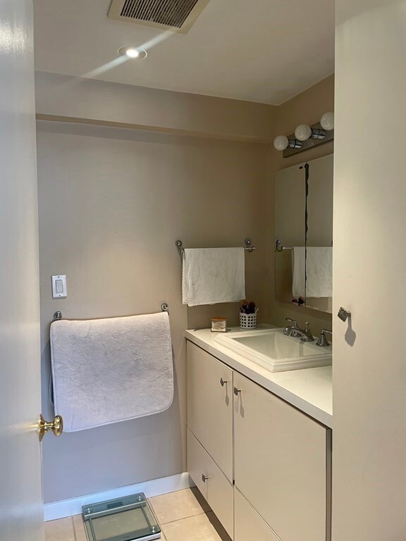 Hammond Park Condominiums unit 301, Chestnut Hill, MA 02467 - photo 6