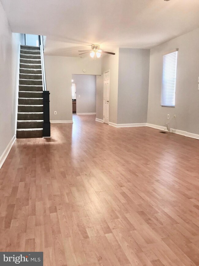 4211 Euclid Ave, Baltimore, MD 21229 - photo 2