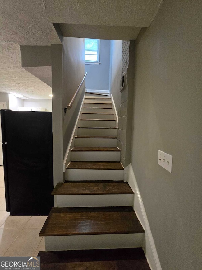 2963 Redwine Rd unit REAR UNIT, Atlanta, GA 30344 - photo 5