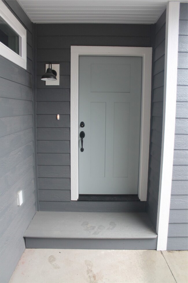 73 Mackin Ct, Kalispell, MT 59901 - photo 3