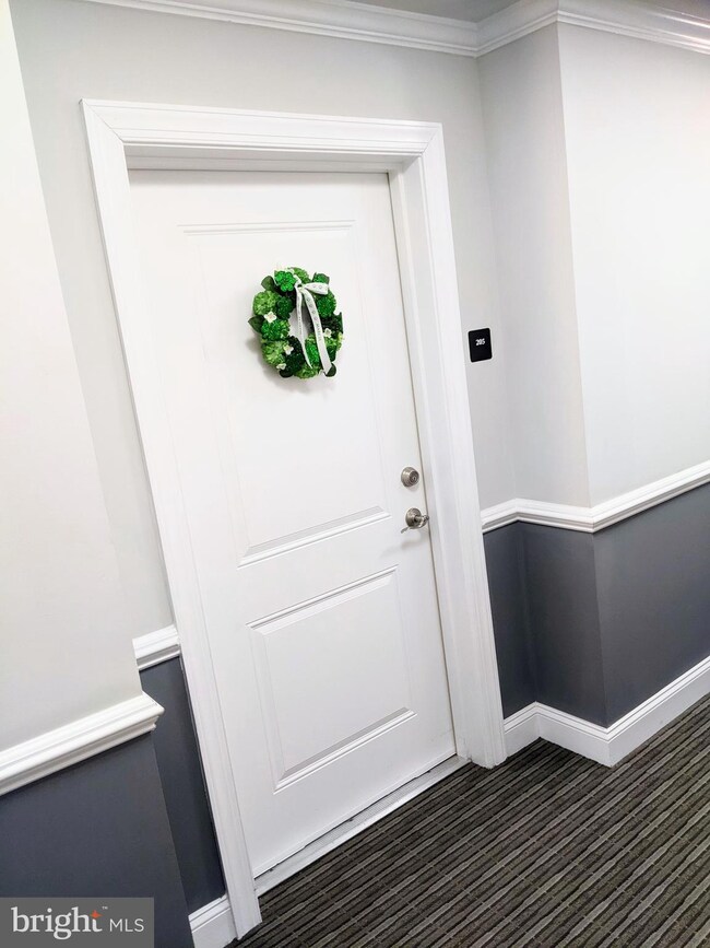 21022 Rocky Knoll Square unit 205, Ashburn, VA 20147 - photo 2