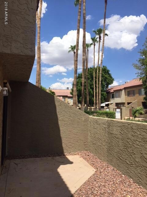 2121 S Pennington unit 48, Mesa, AZ 85202 - photo 2