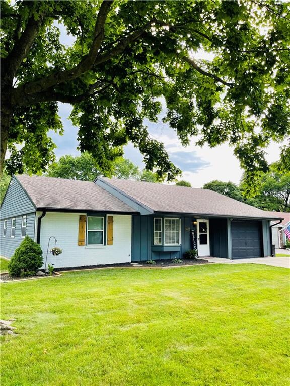 1425 Rose Ct, Plainfield, IN 46168 - photo 2