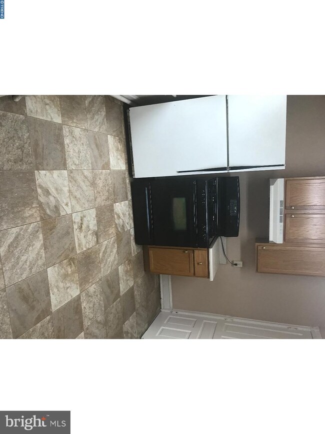 505 4th Ave unit 1, Bethlehem, PA 18018 - photo 3