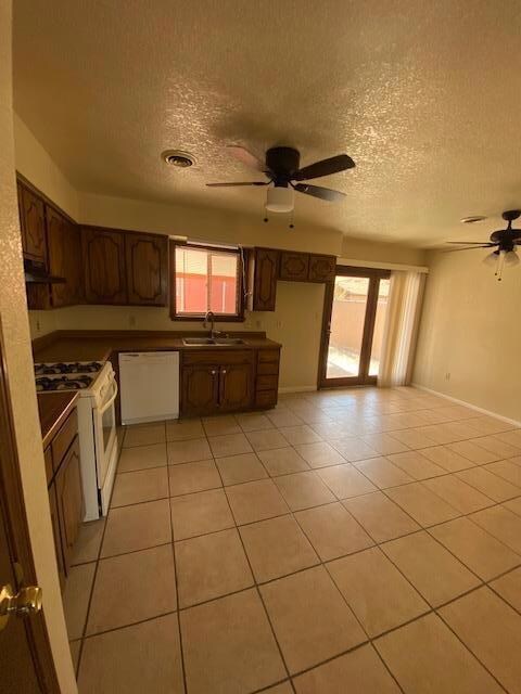 3916 Wilshire Dr, Farmington, NM 87402 - photo 3