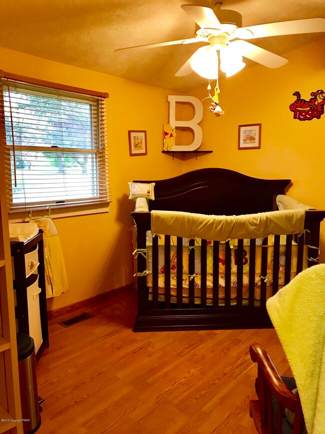 132 Upper Green Hill Rd, Kunkletown, PA 18058 - photo 7