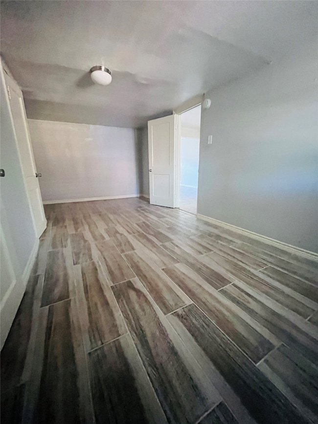 911 Byrne St unit 8, Houston, TX 77009 - photo 7
