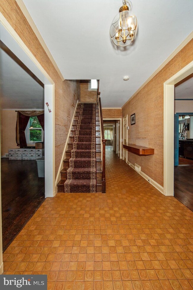 3312 Fallstaff Rd, Baltimore, MD 21215 - photo 3