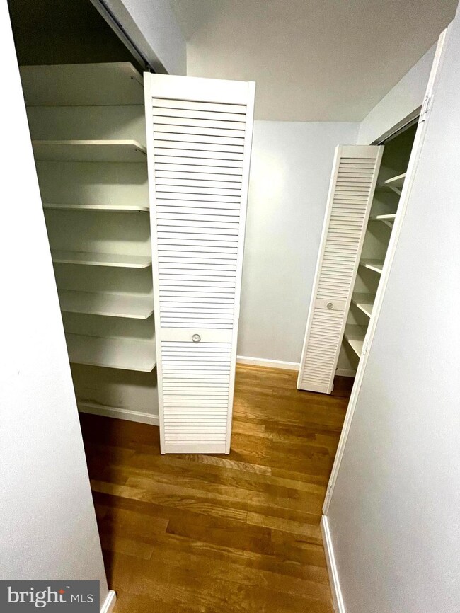 20204 Gentle Way, Montgomery Village, MD 20886 - photo 7