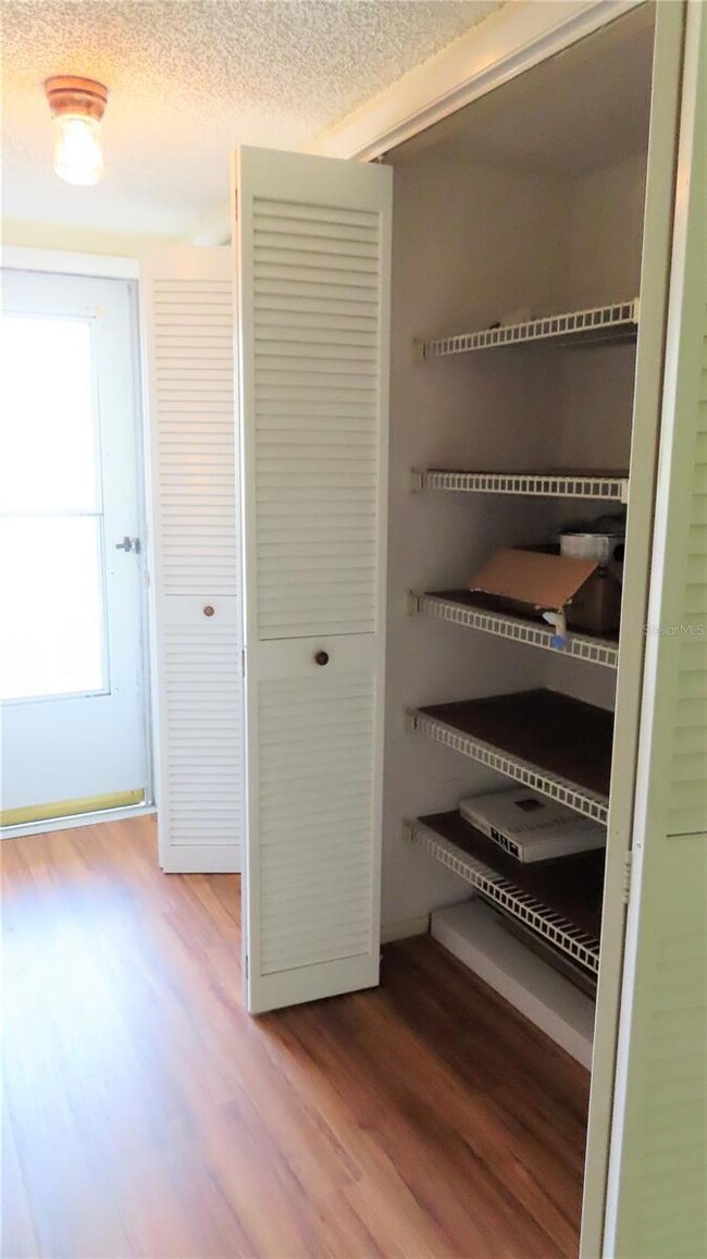 2295 Americus Blvd E unit 29, Clearwater, FL 33763 - photo 7