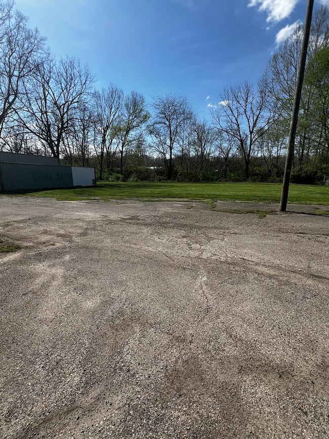 650 E 2nd St, Waverly, OH 45690 - photo 7