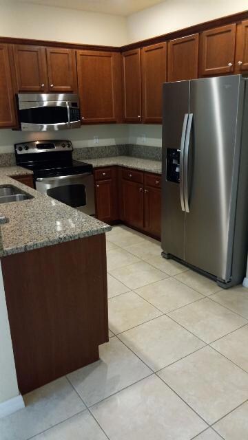 181 SW Otter Run Place, Stuart, FL 34997 - photo 3