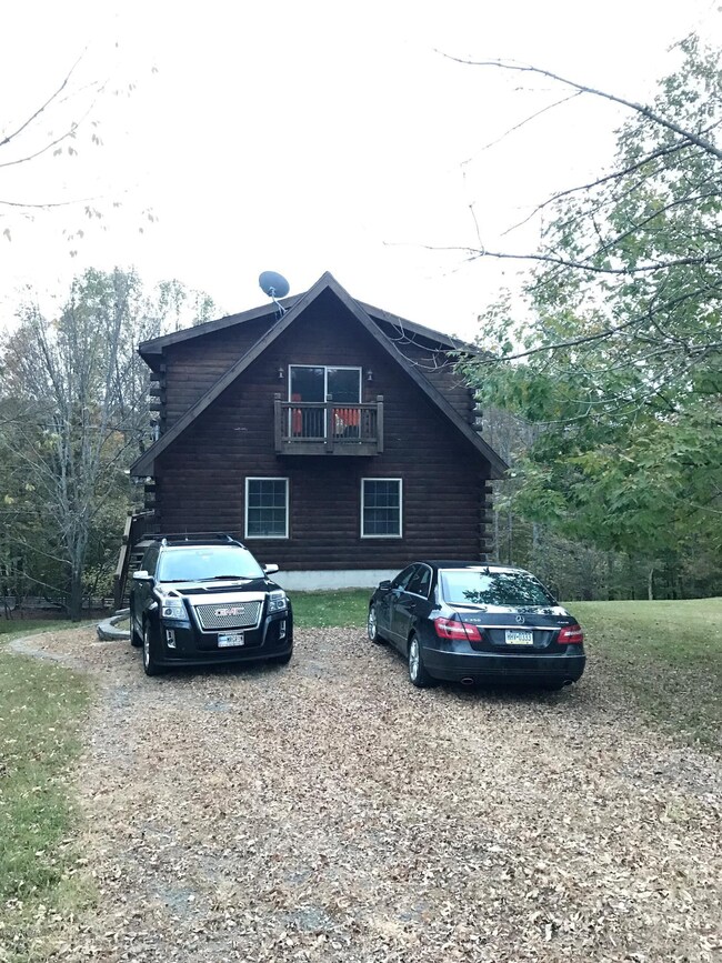 9 Sassafras Mew, Lake Ariel, PA 18436 - photo 2