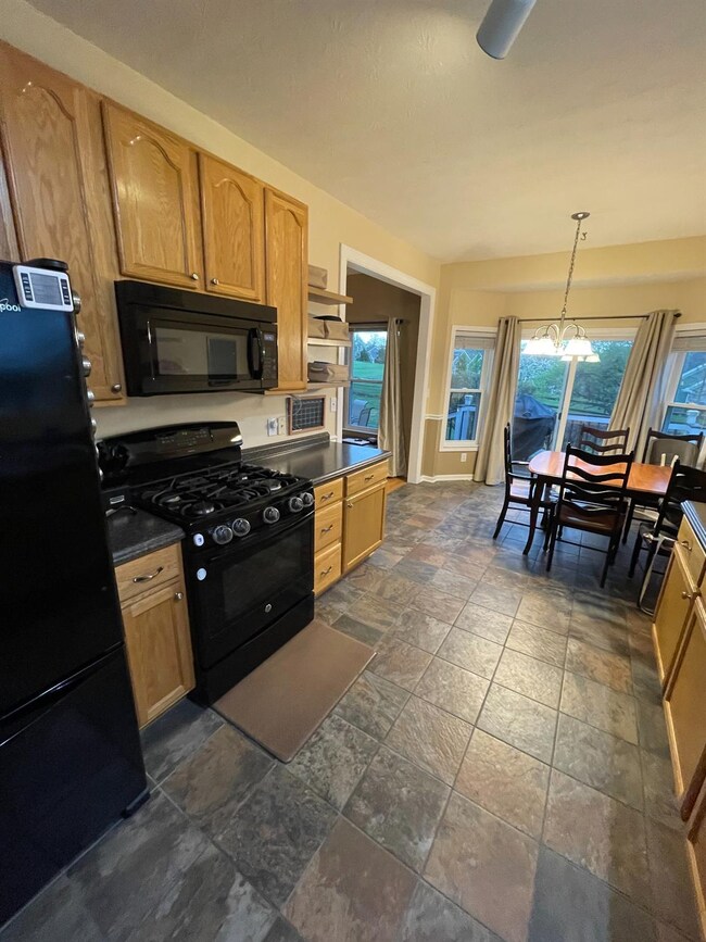 90 Sweeney Ct, Springboro, OH 45066 - photo 7