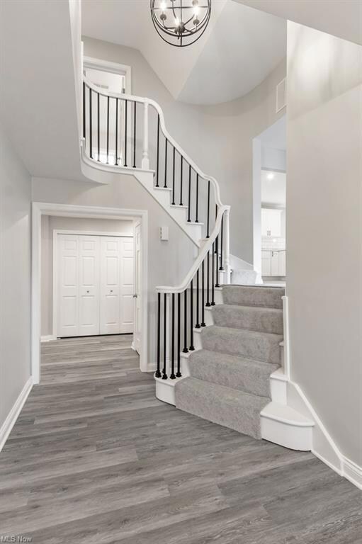 WOW, quite the entrance!!