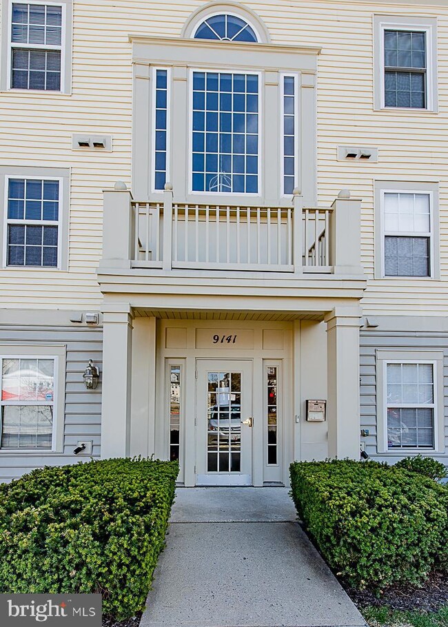 9141 Gracious End Ct unit 102, Columbia, MD 21046 - photo 2