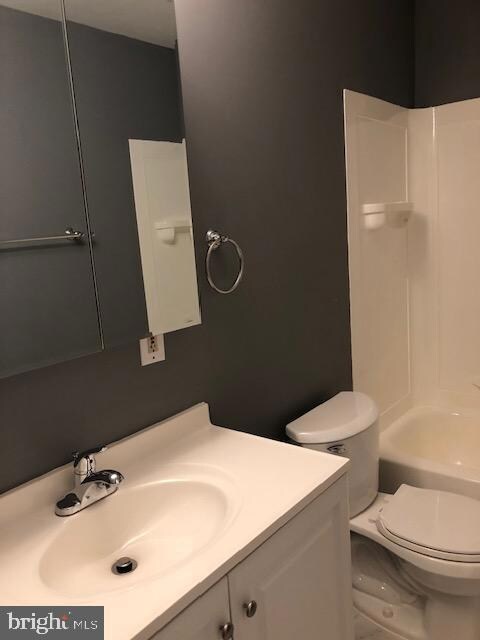 11484 Laurelwalk Dr, Laurel, MD 20708 - photo 6