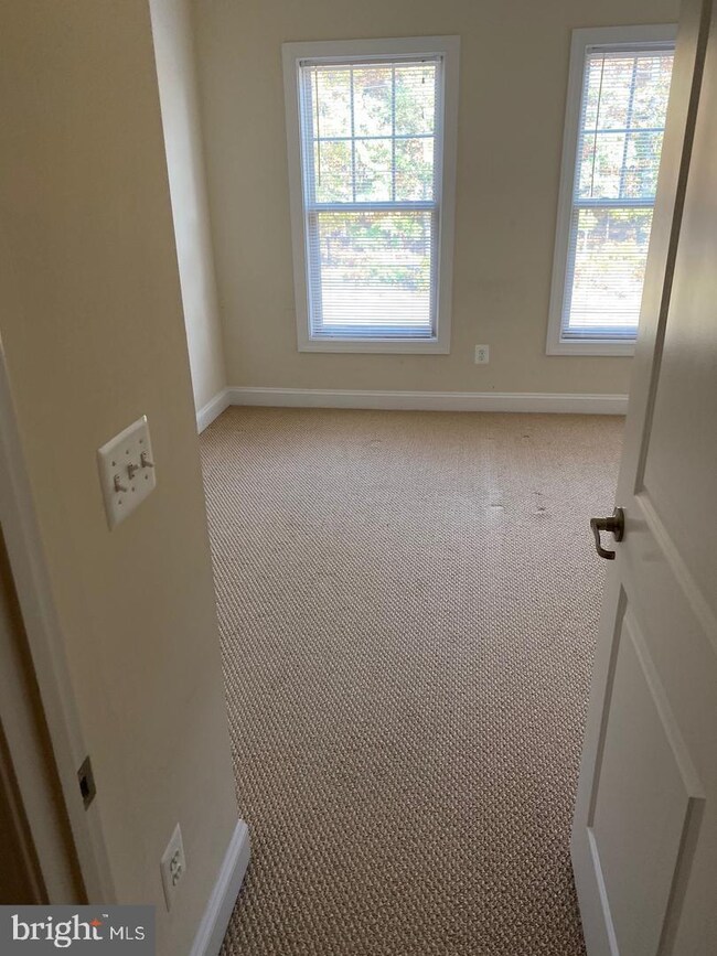 43368 Old Ryan Rd, Ashburn, VA 20148 - photo 7