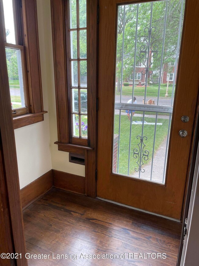 1522 W Michigan Ave, Lansing, MI 48915 - photo 6