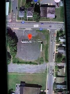 566 W Emaus Ave, Allentown, PA 18103 - photo 2