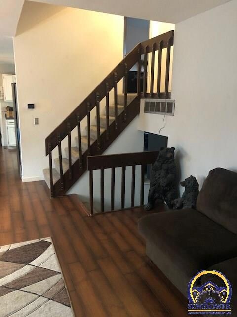 1526 Peyton St, Emporia, KS 66801 - photo 4