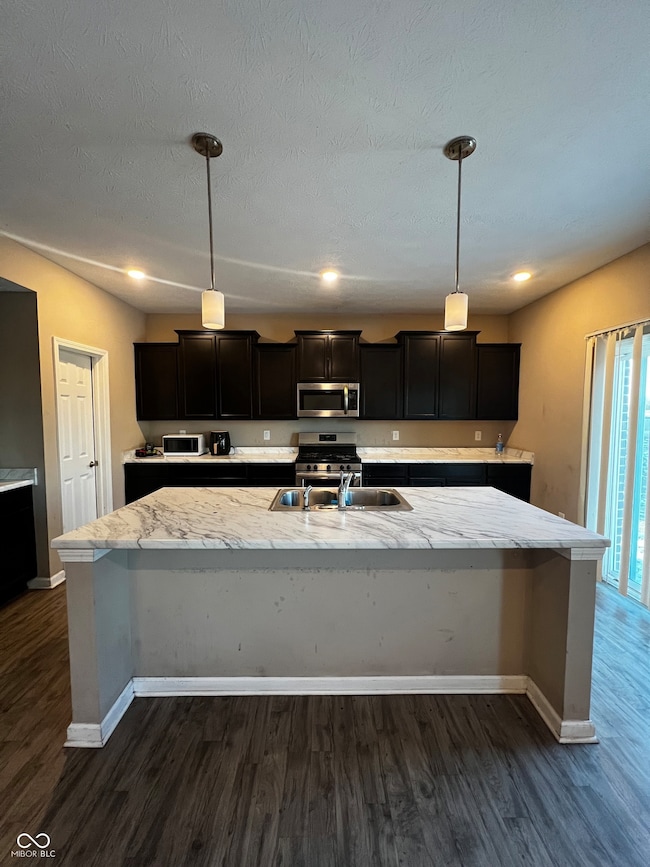 966 Bent Branch Cir, Greenwood, IN 46143 - photo 6