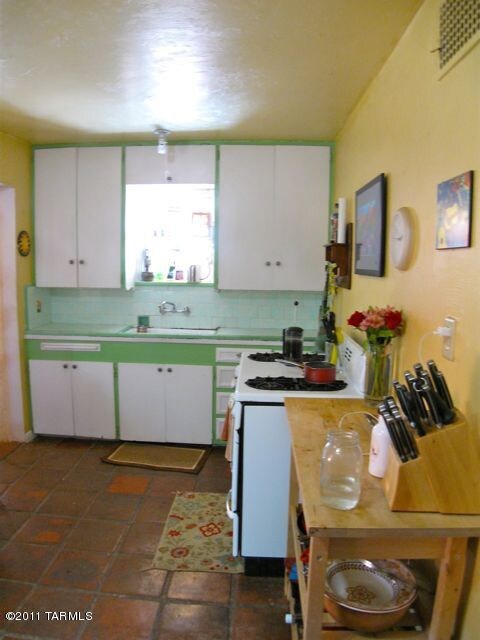 Kitchen 2