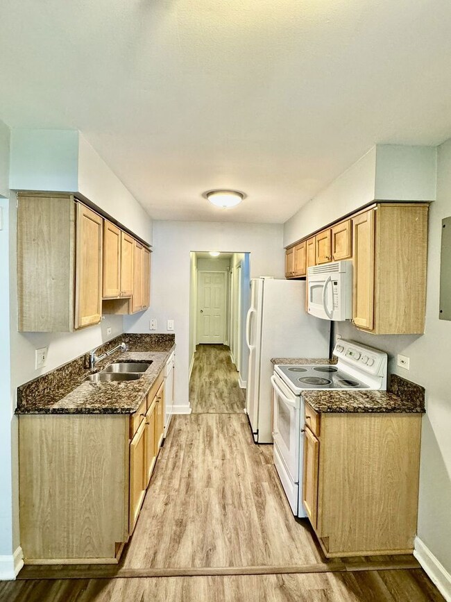 822 Seward St unit 1A, Evanston, IL 60202 - photo 7