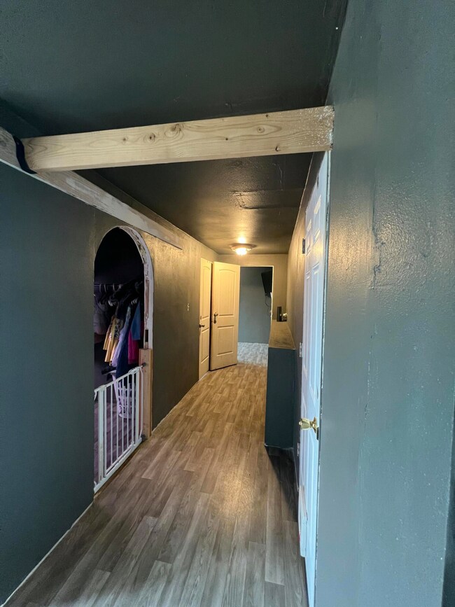 Hall to Bedroom 2 and 3