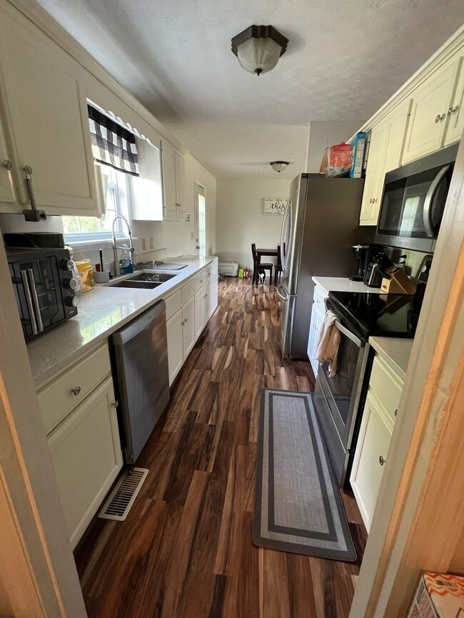 4012 Indian Creek Dr, Greenbrier, TN 37073 - photo 7