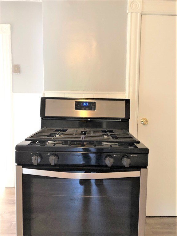 96 Nonotuck Ave unit 3R, Chicopee, MA 01013 - photo 7