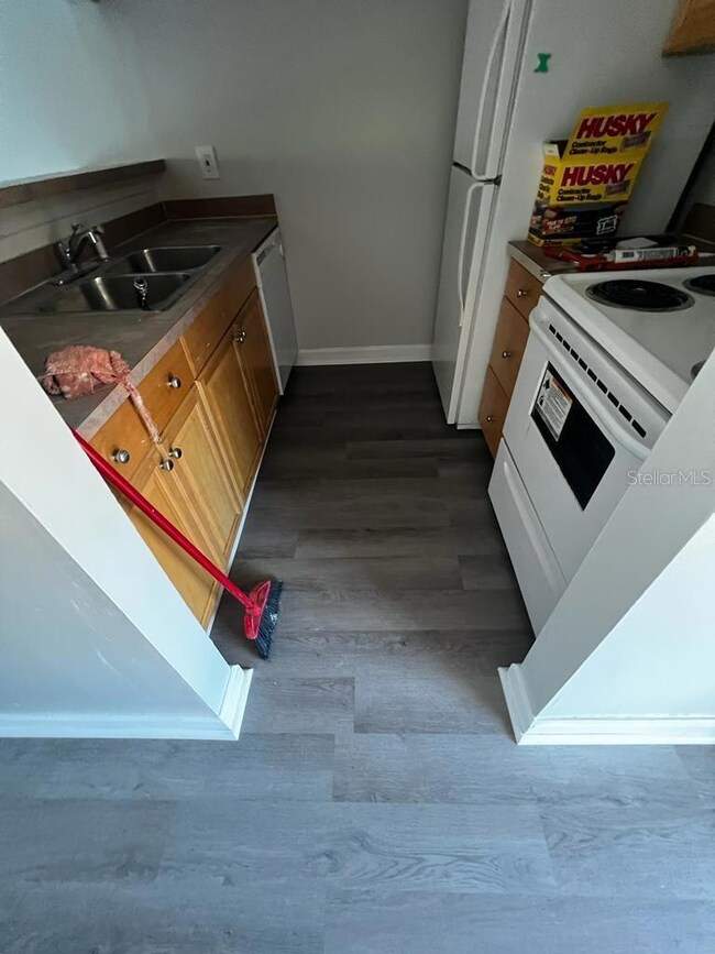 6326 Newtown Cir unit 26A4, Tampa, FL 33615 - photo 7