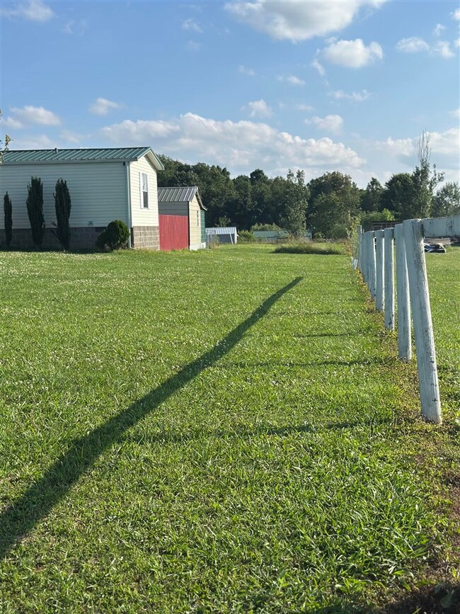 97 Poplar Grove Rd, Summer Shade, KY 42166 - photo 3