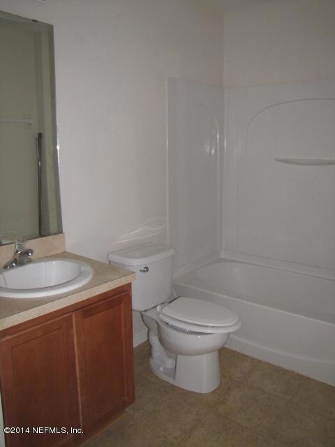 7748 Highchair Ln, Jacksonville, FL 32210 - photo 6