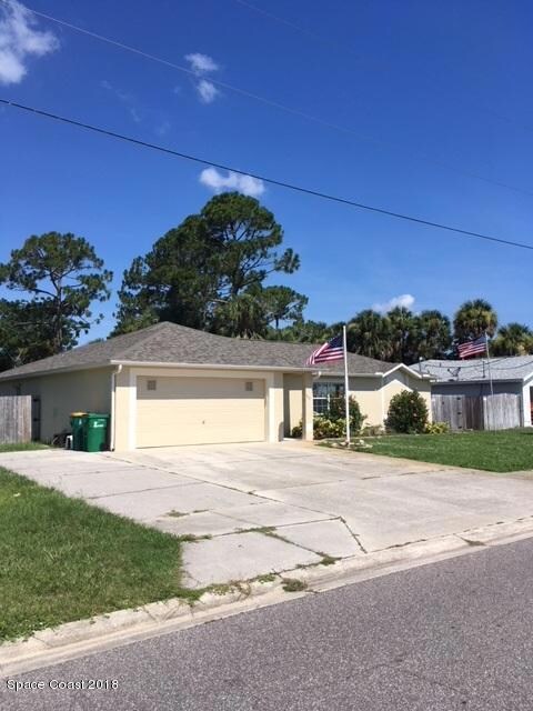 468 Arabella - Property to North