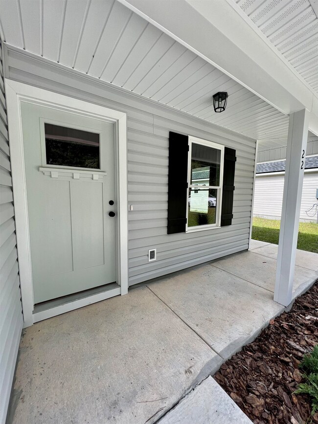 22 Squaw Rd, Crawfordville, FL 32327 - photo 2