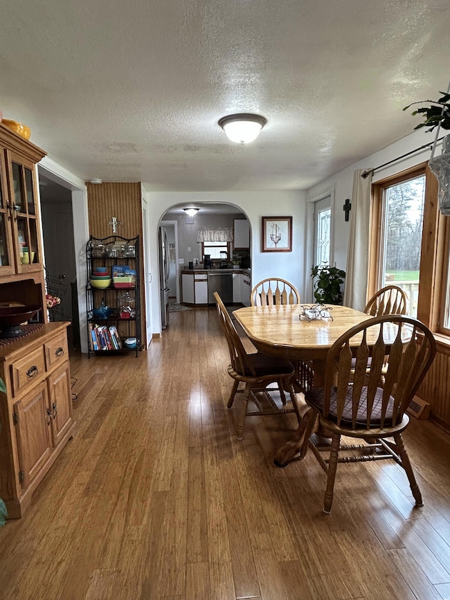 Dining Room2