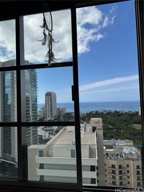 Second bedroom also with same ocean view like the