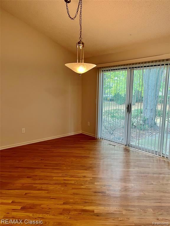 7663 Danbury Cir, West Bloomfield, MI 48322 - photo 6