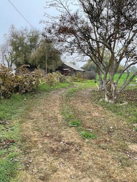 207 E Clausen Rd, Turlock, CA 95380 - photo 3