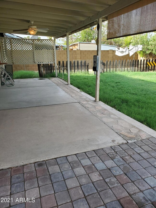 12028 N 41st Dr, Phoenix, AZ 85029 - photo 3