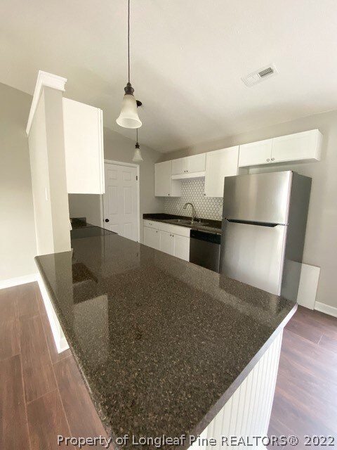 605 Missenburg Ct, Fayetteville, NC 28314 - photo 6