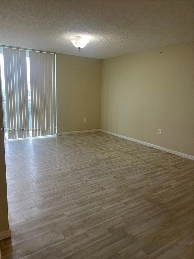 Las Olas by the River unit 1607, Fort Lauderdale, FL 33301 - photo 2