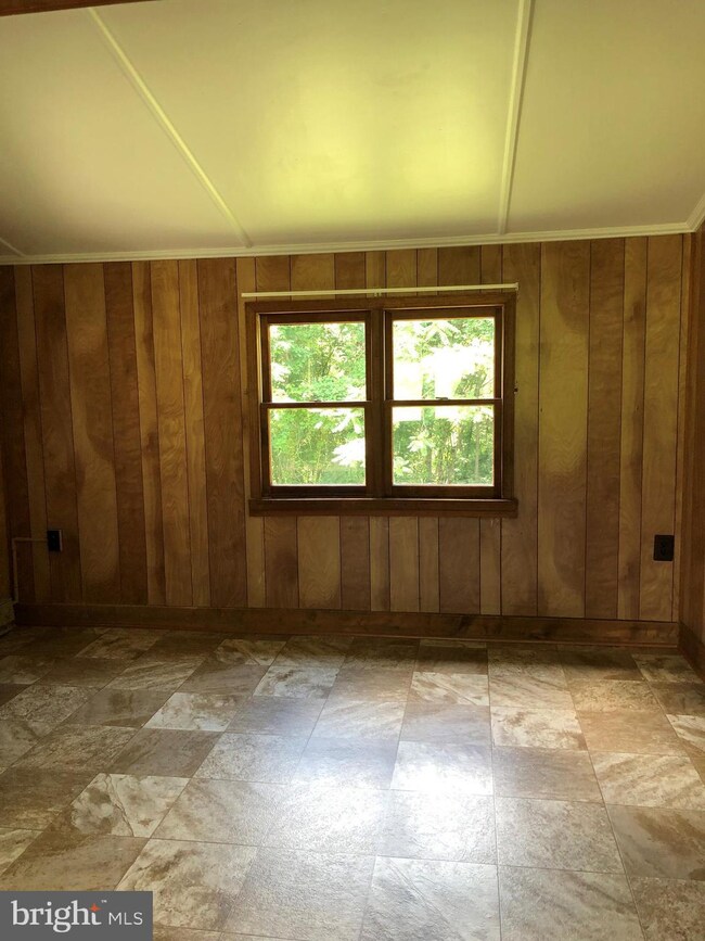 2621 Berryville Pike, Winchester, VA 22603 - photo 3